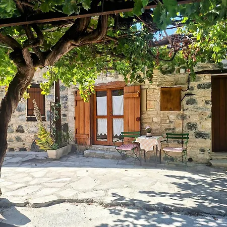 Eleni's Διαμέρισμα *